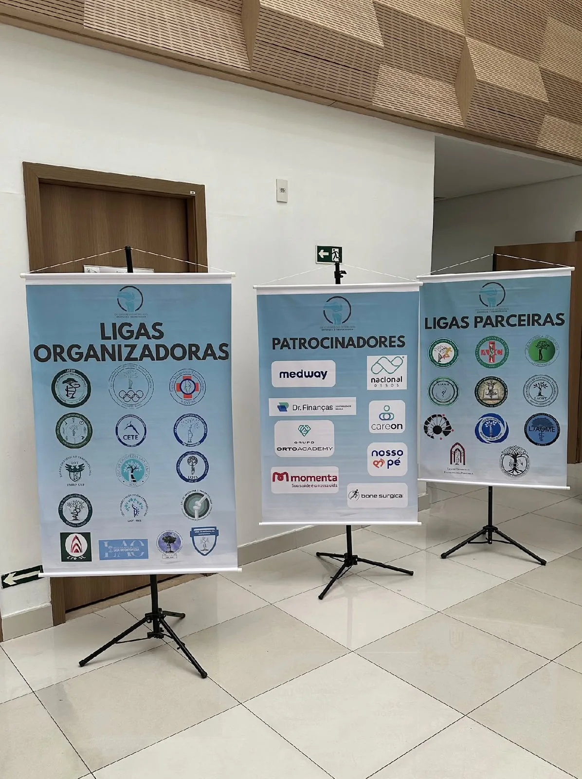 Palestra e mesa-redonda do congresso